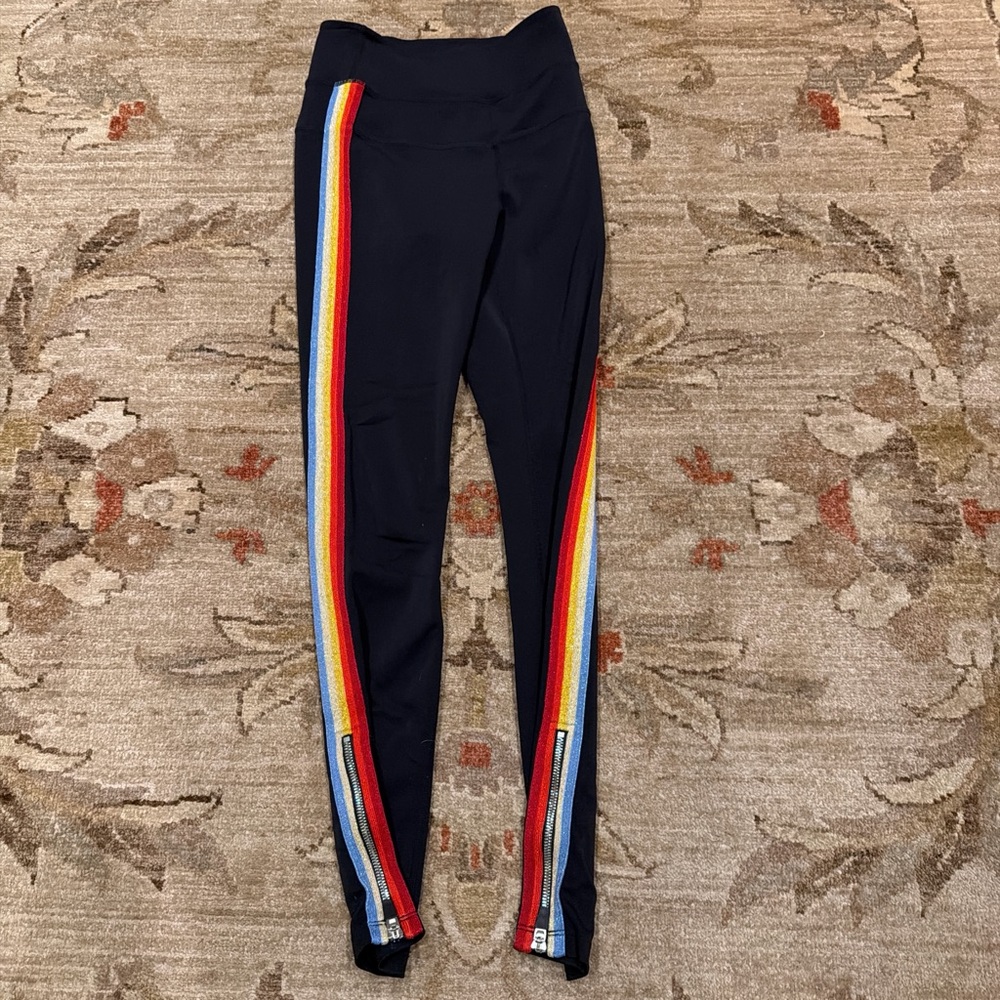 Alo yoga pants
